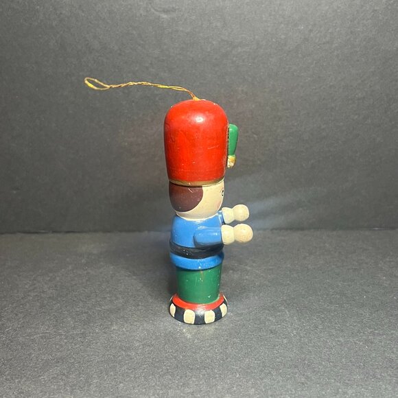 Vintage Russ Berrie #17190 Wooden Blue Green & Red Toy Soldier Ornament 3.5" - Picture 4 of 6